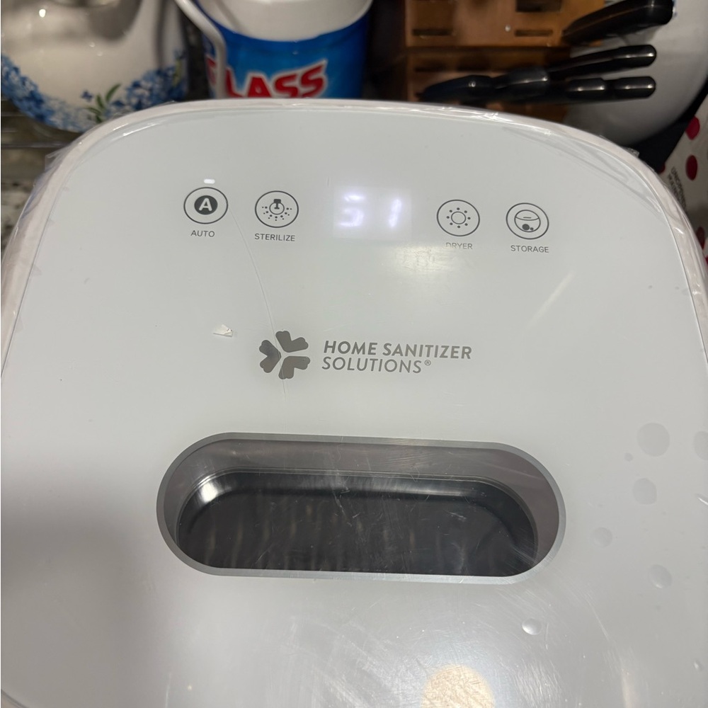 HOME SANITIZER SOLUTIONS BABY BOTTLE / BABY ITEMS / HOUSEHOLD UV SANITIZER